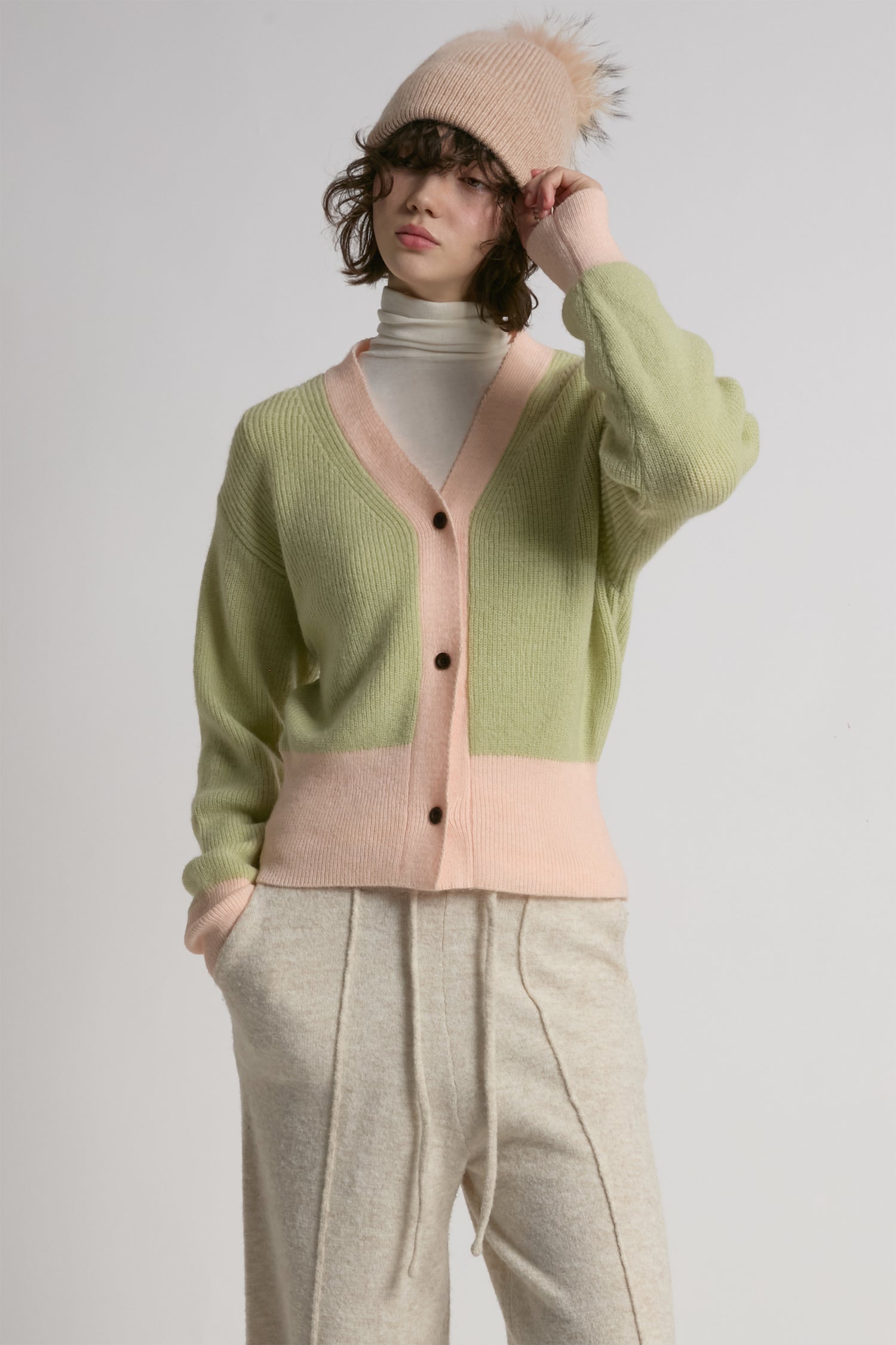 Basic Ribbed Knit Pom Pom Beanie