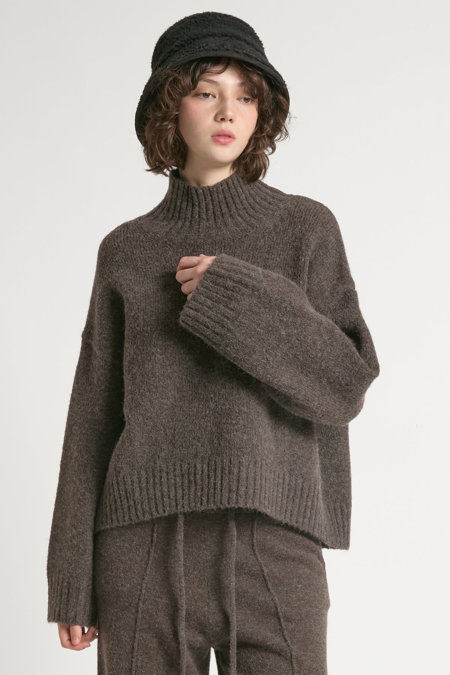 Faux Shearling Bucket Hat