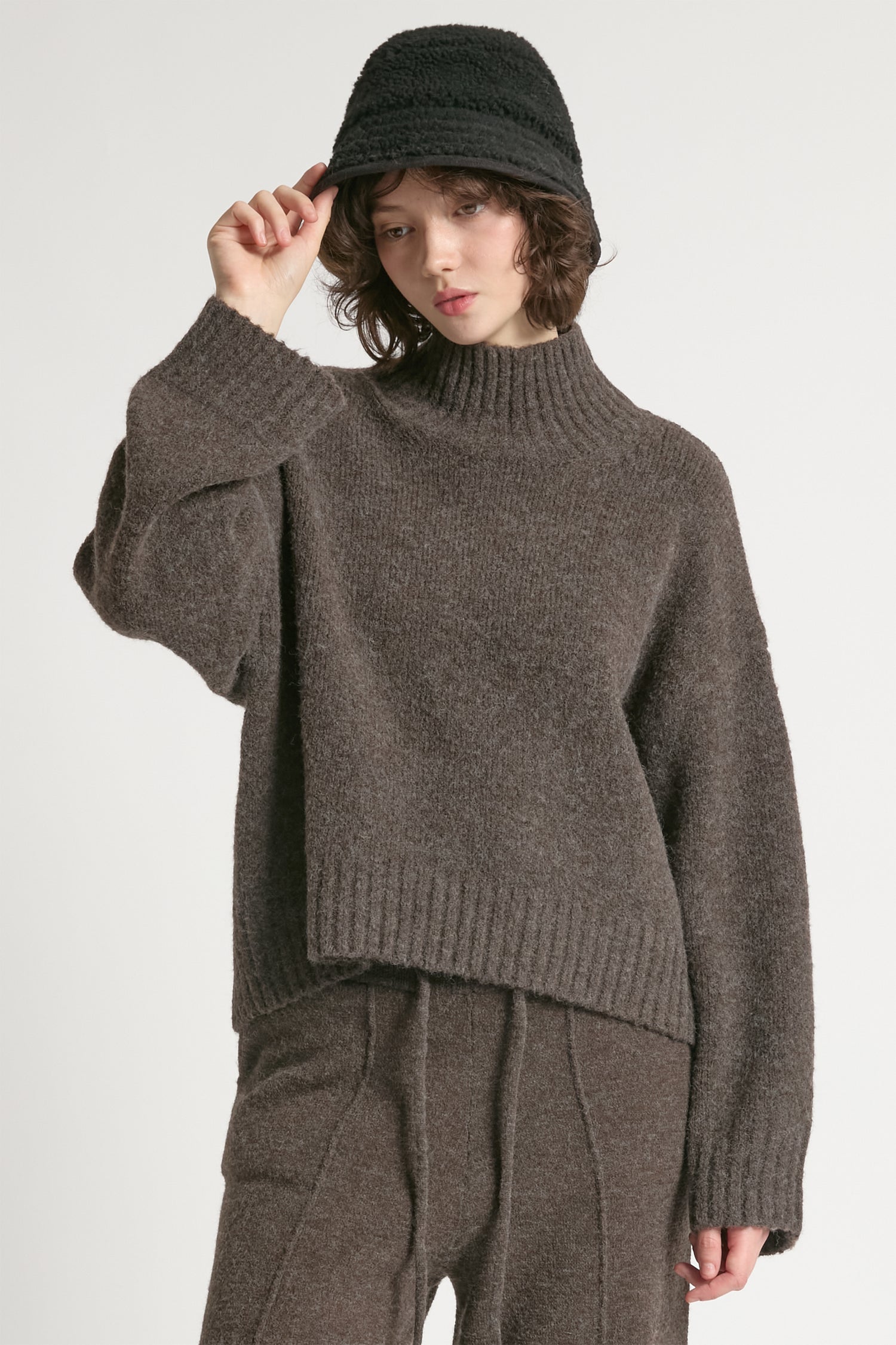 Faux Shearling Bucket Hat