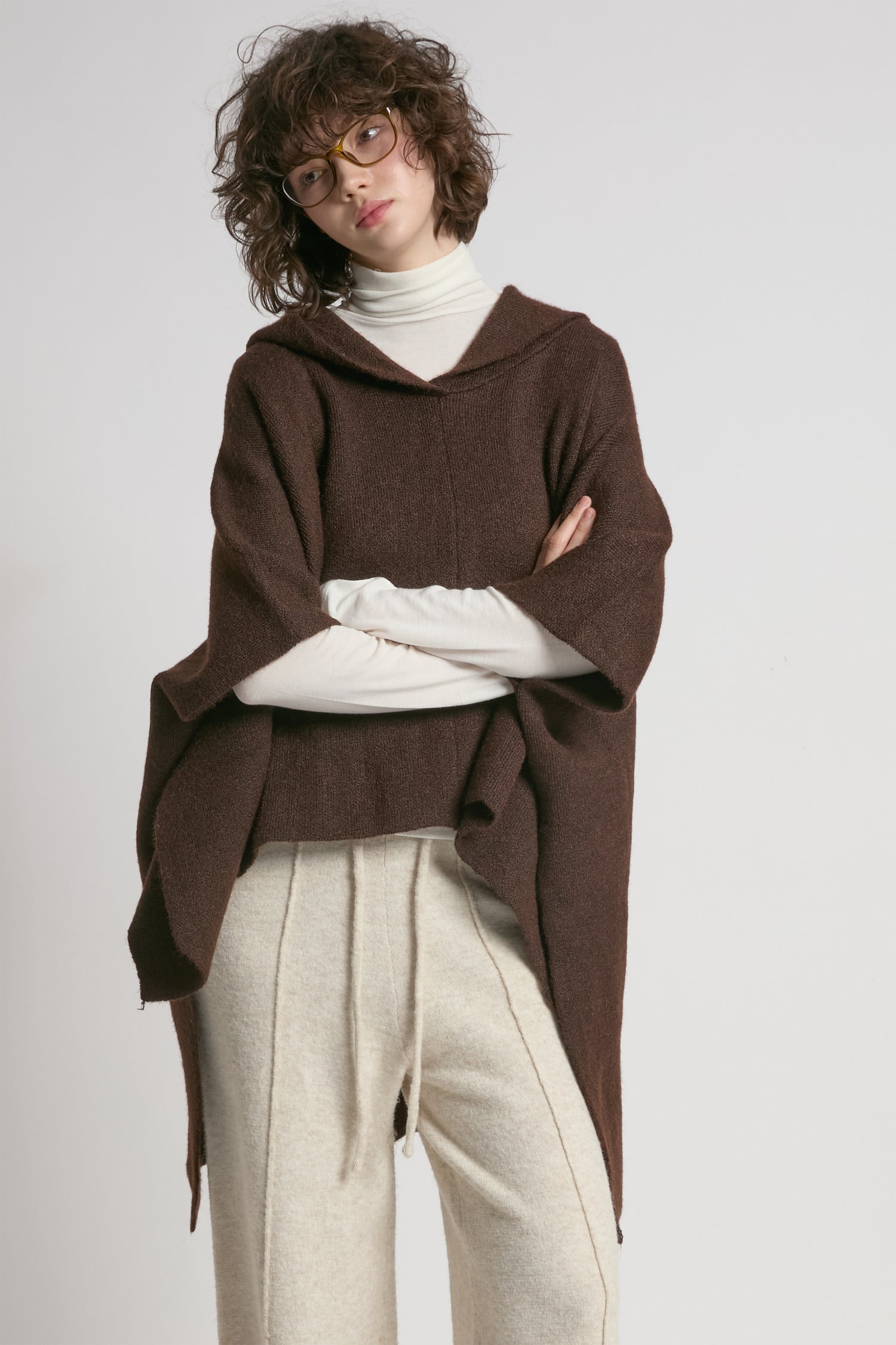 Mocha hooded pullover poncho with asymmetrical hem and relaxed fit – Common Knit