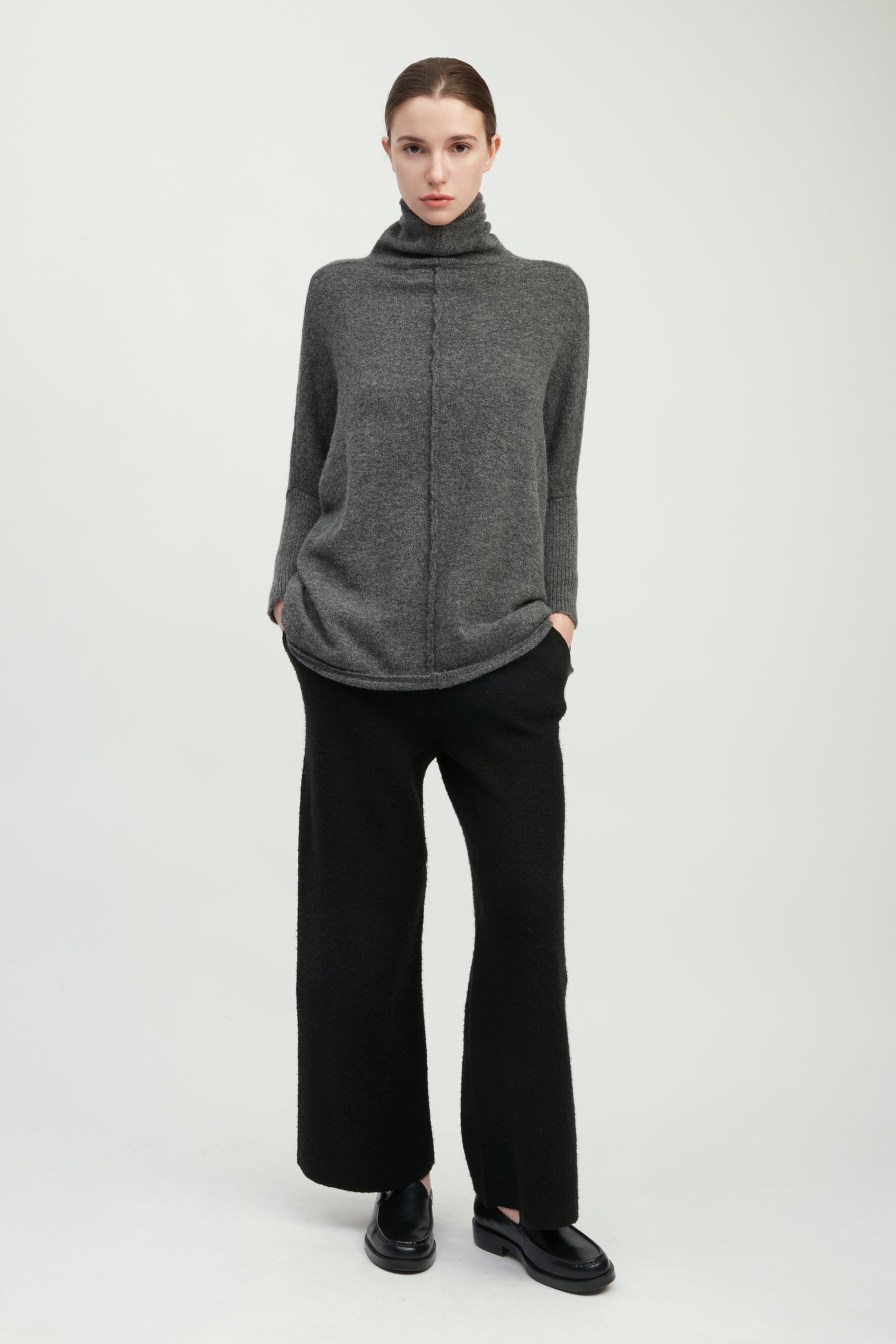 Seam Turtleneck Soft Sweater