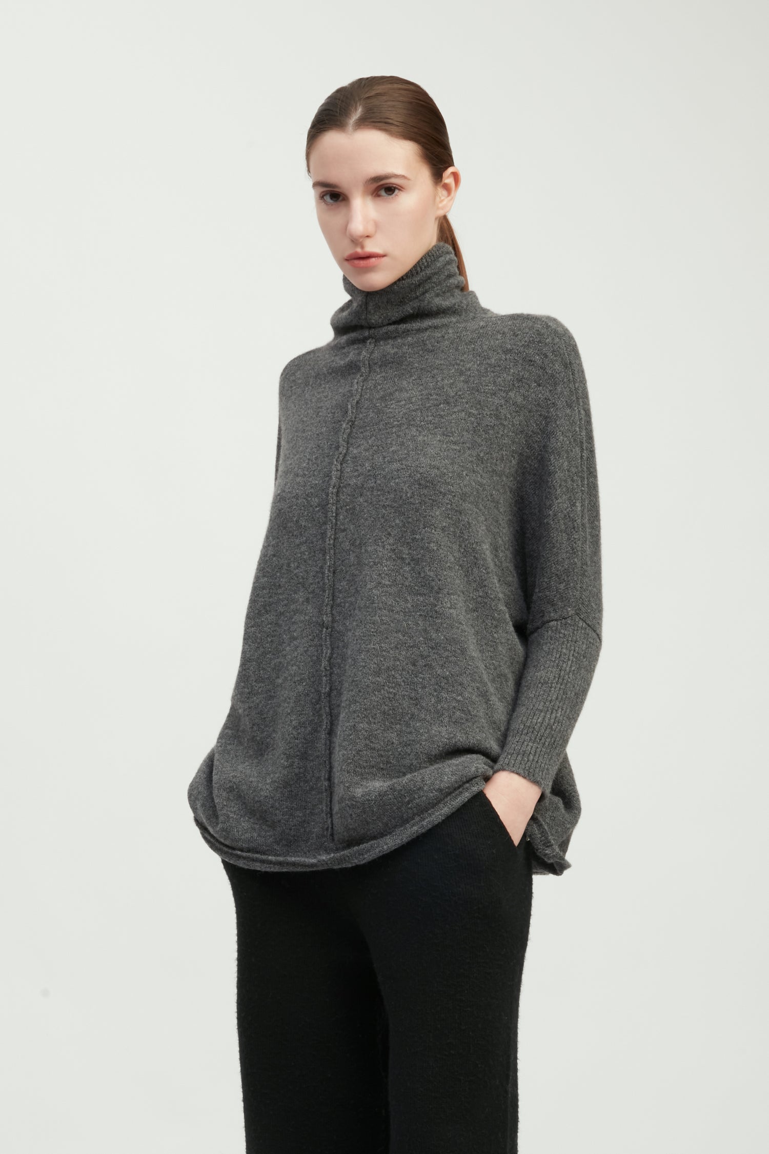 Seam Turtleneck Soft Sweater