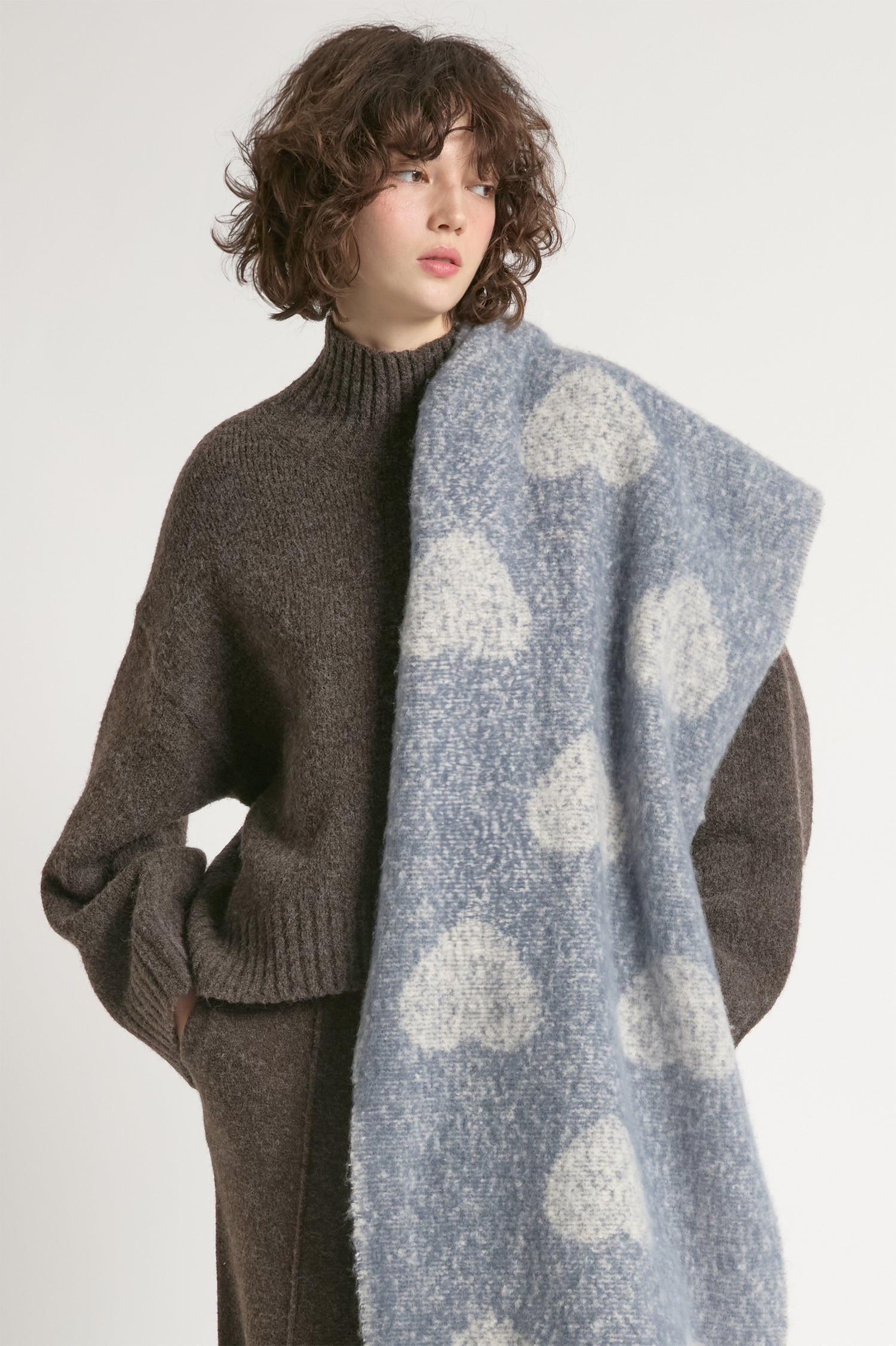 Knitted Heart Tassel Scarf