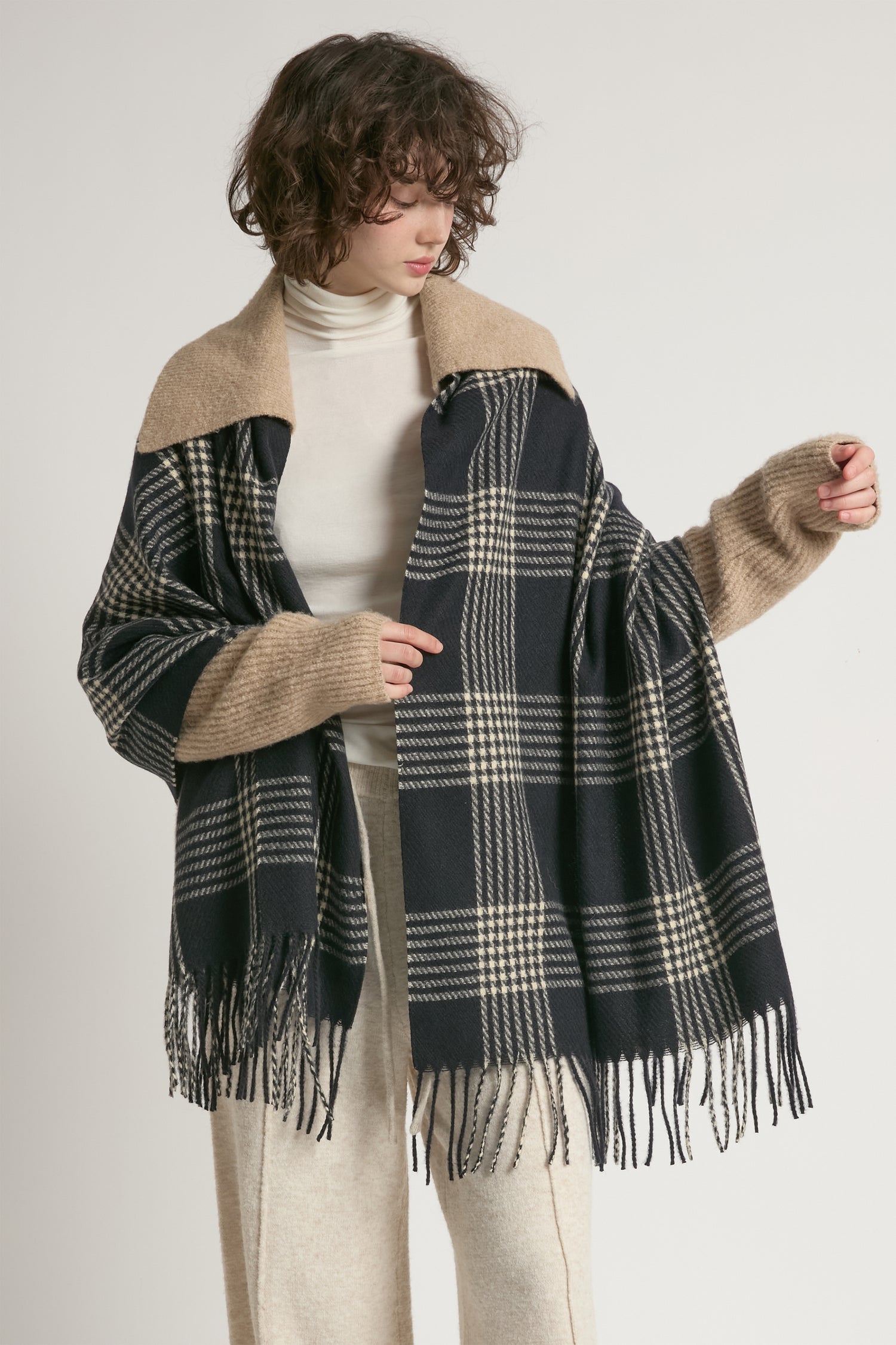 Houndstooth Plaid Scarf