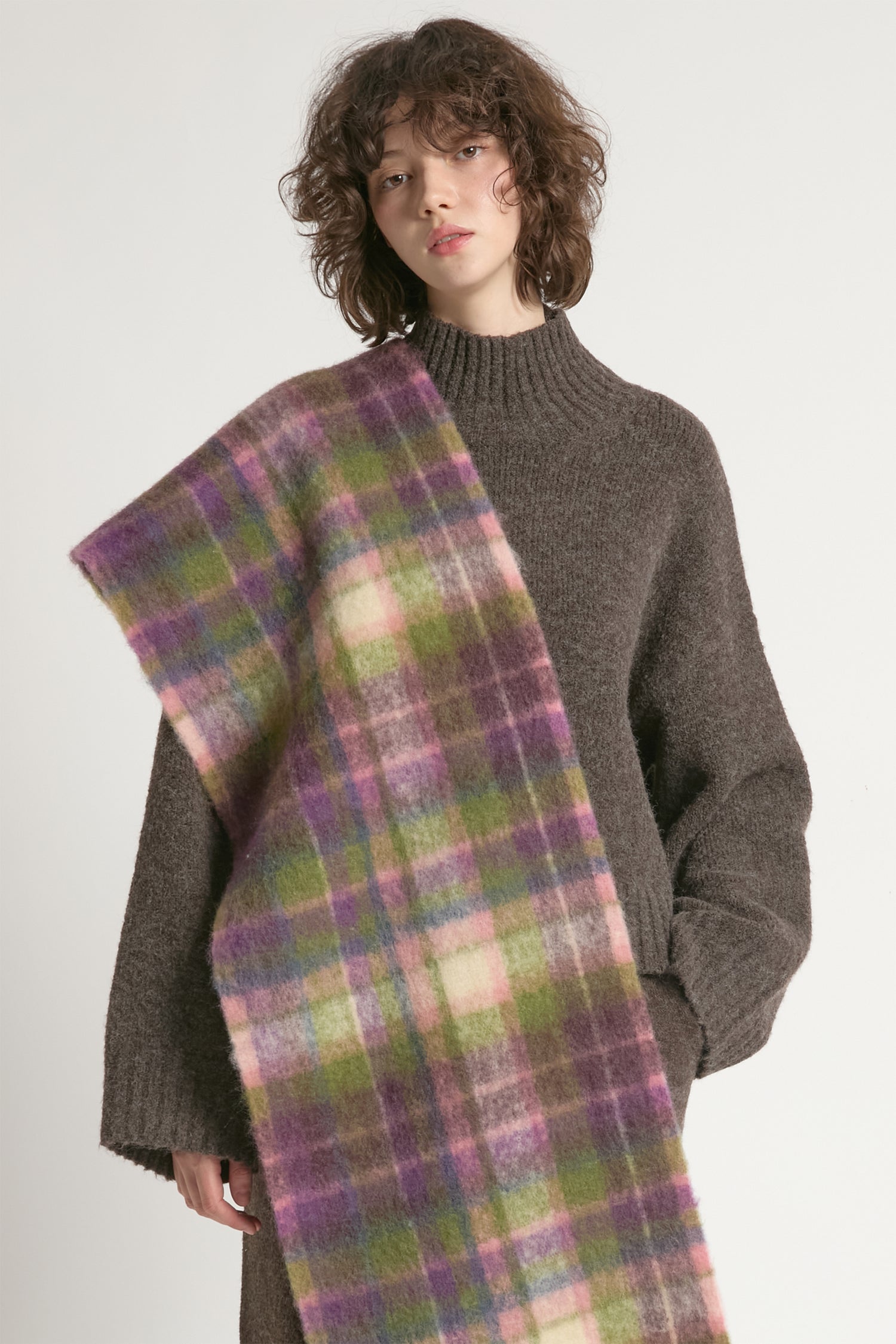 Grape Check Wool Scarf