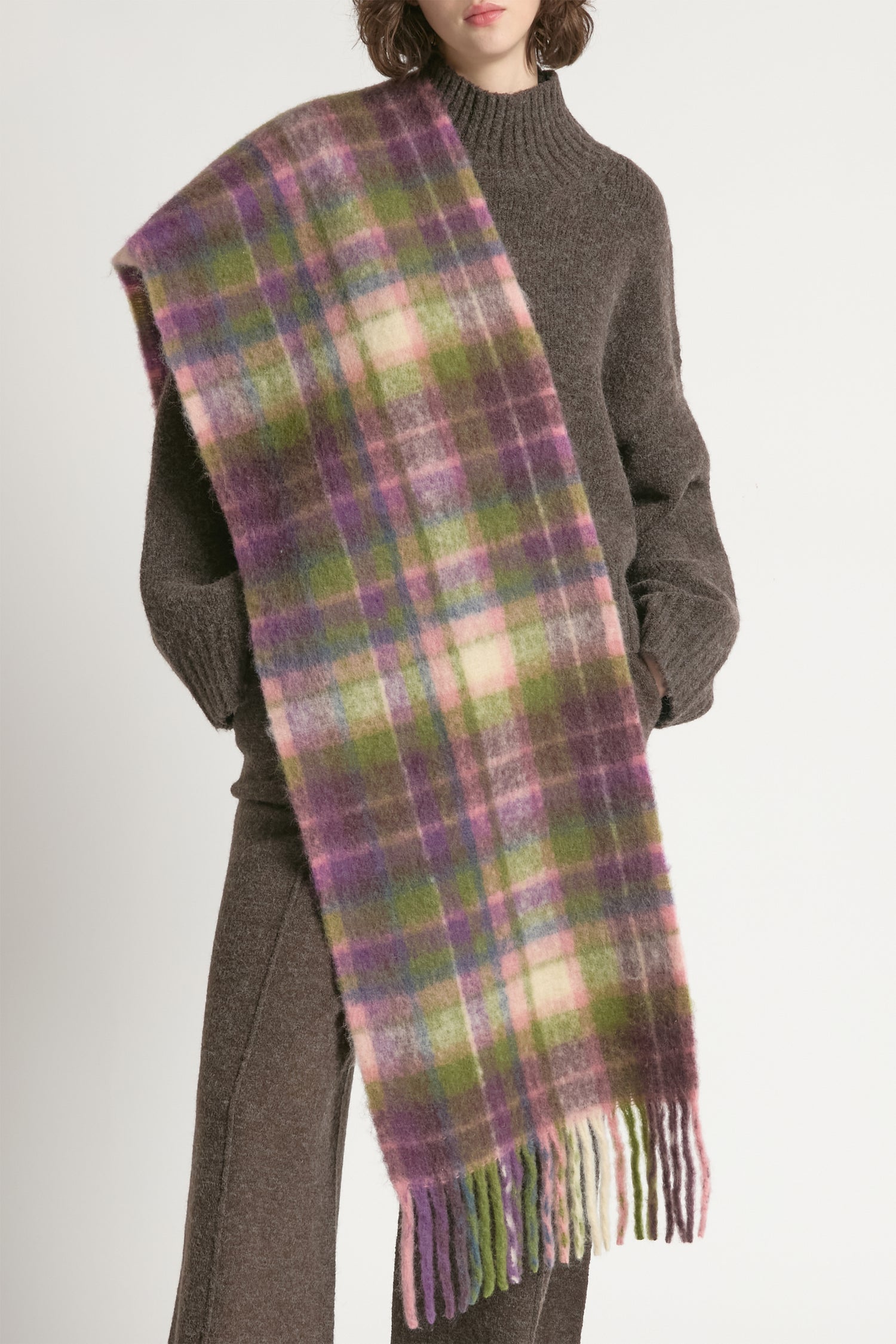 Grape Check Wool Scarf