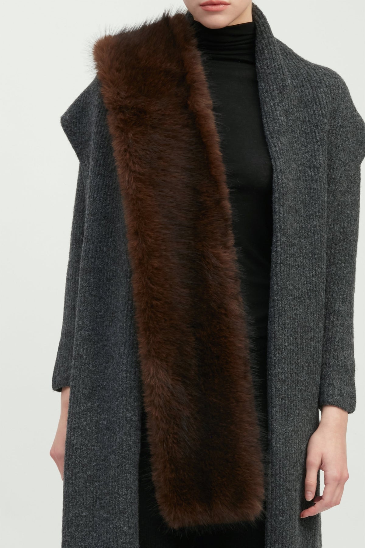 Multi-way Keyhole Stole