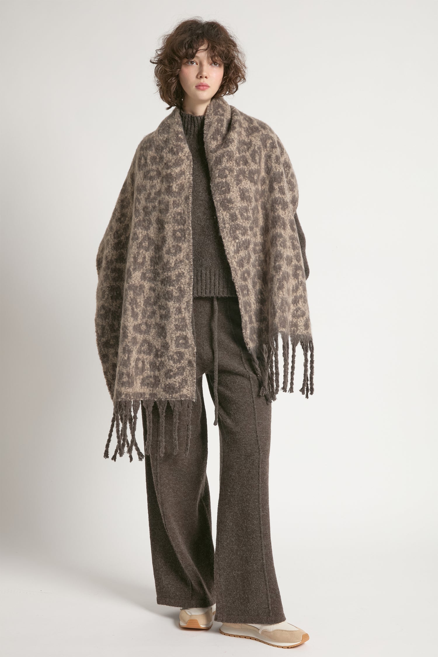 Knitted Animal Print Tassel Scarf