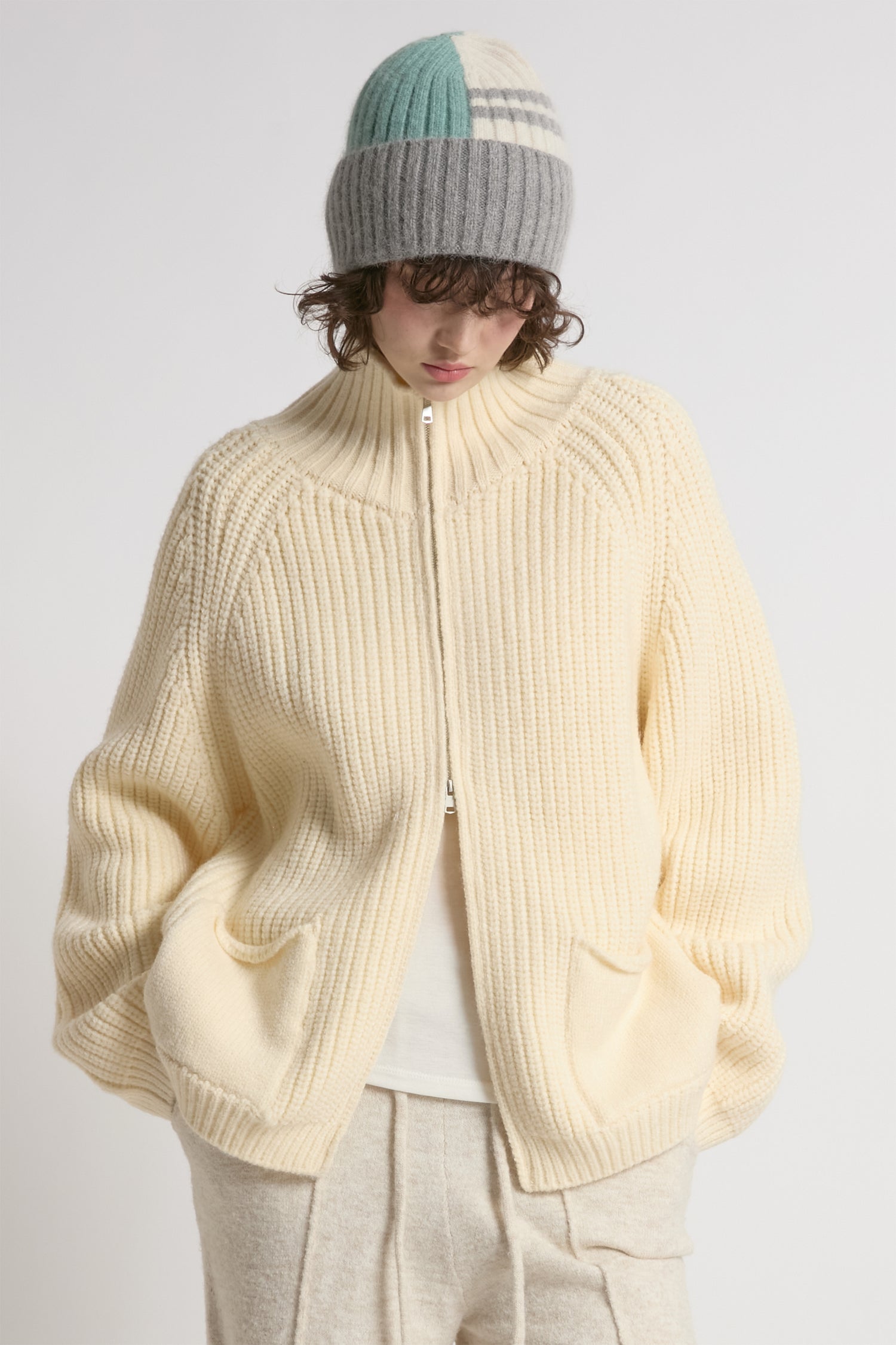 Chunky Zip Cardigan