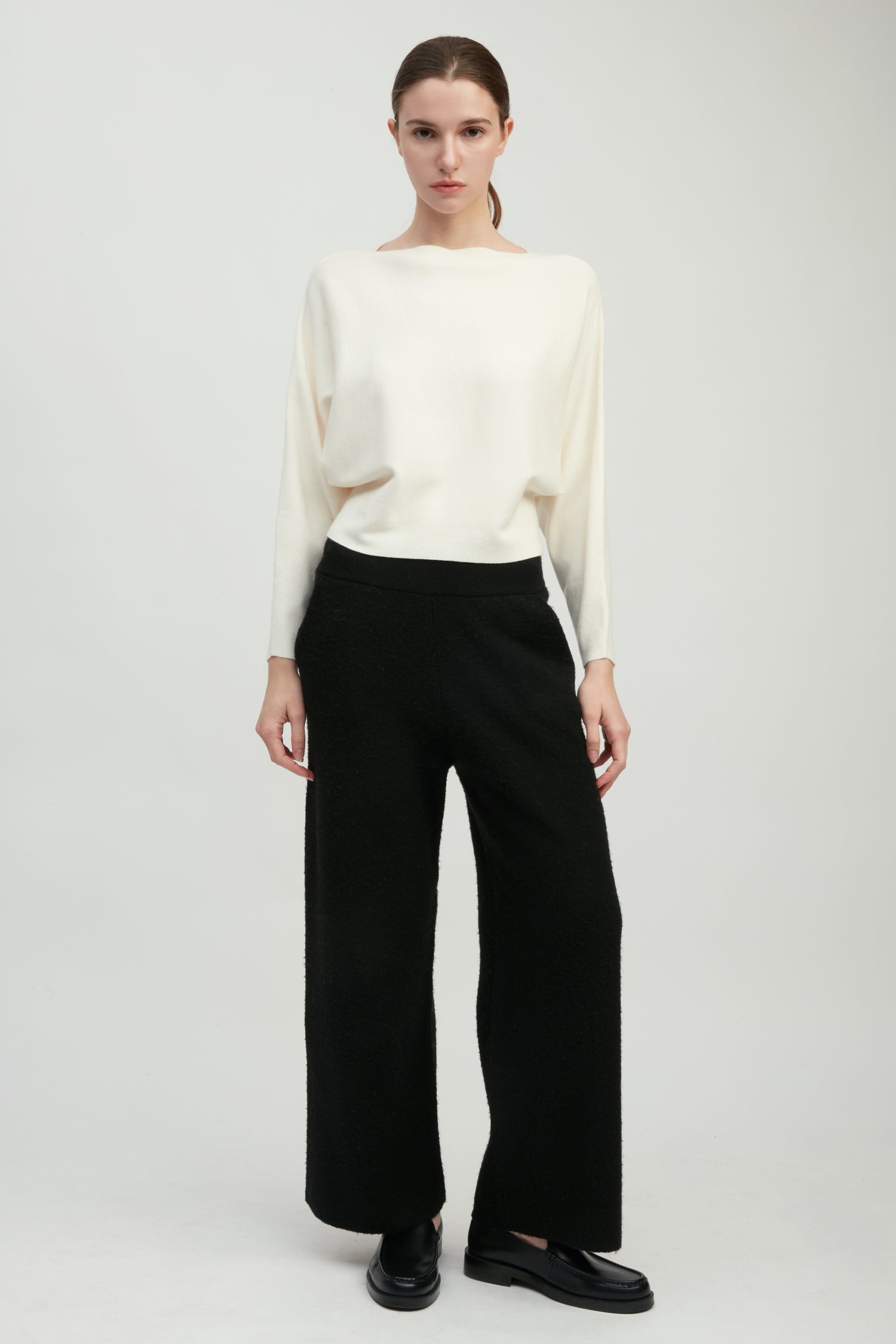Boatneck Clean Hem Sweater