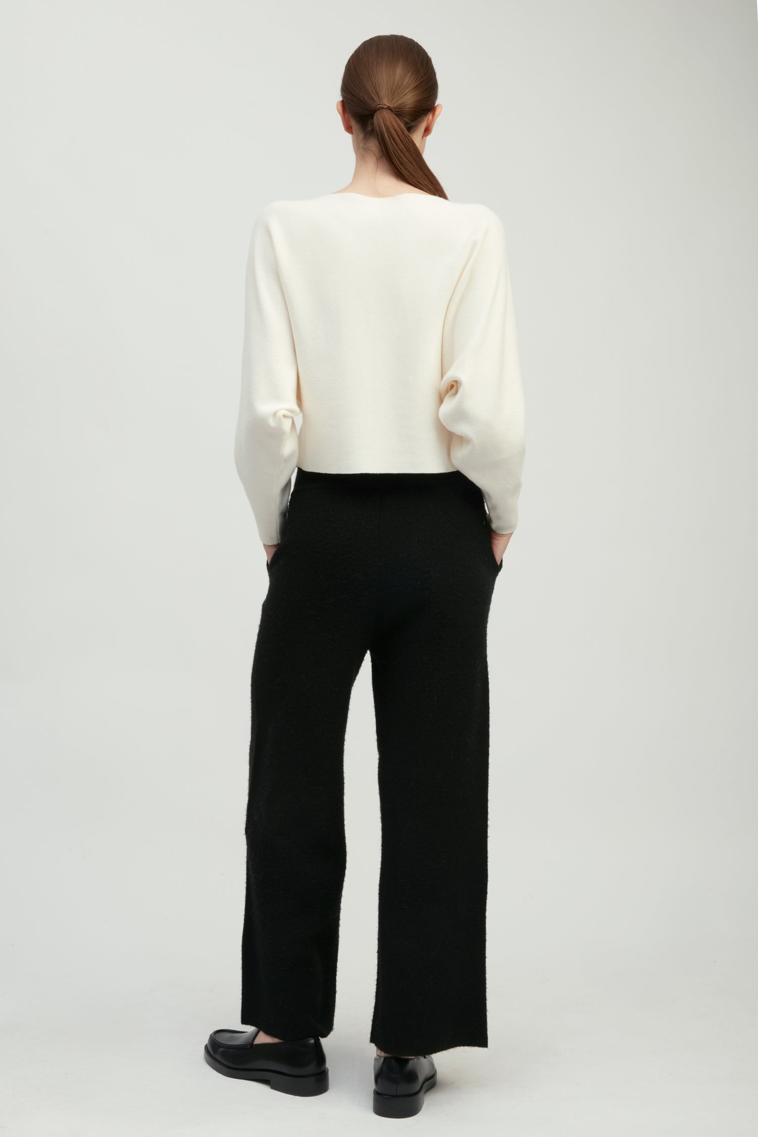 Boatneck Clean Hem Sweater