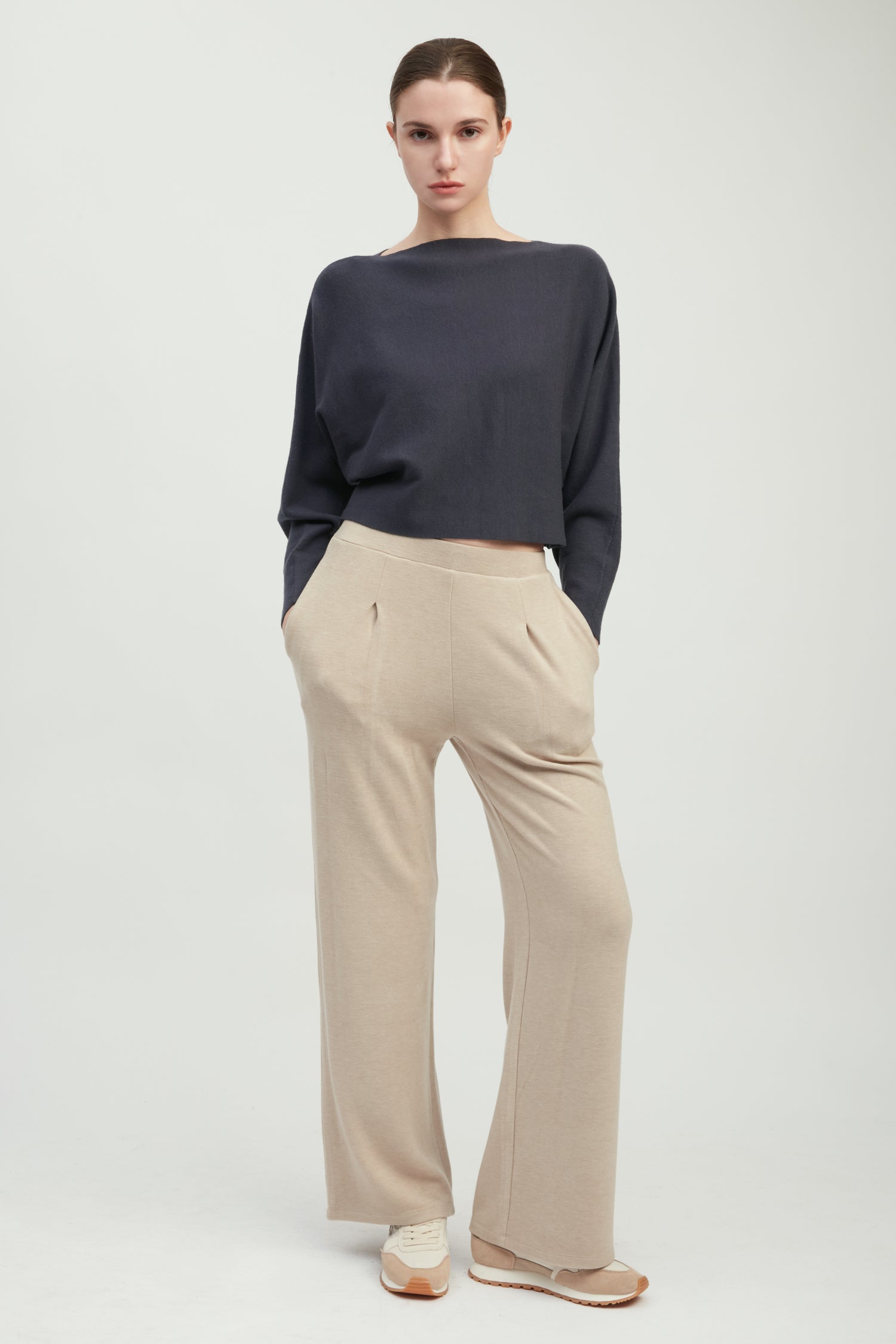 Boatneck Clean Hem Sweater