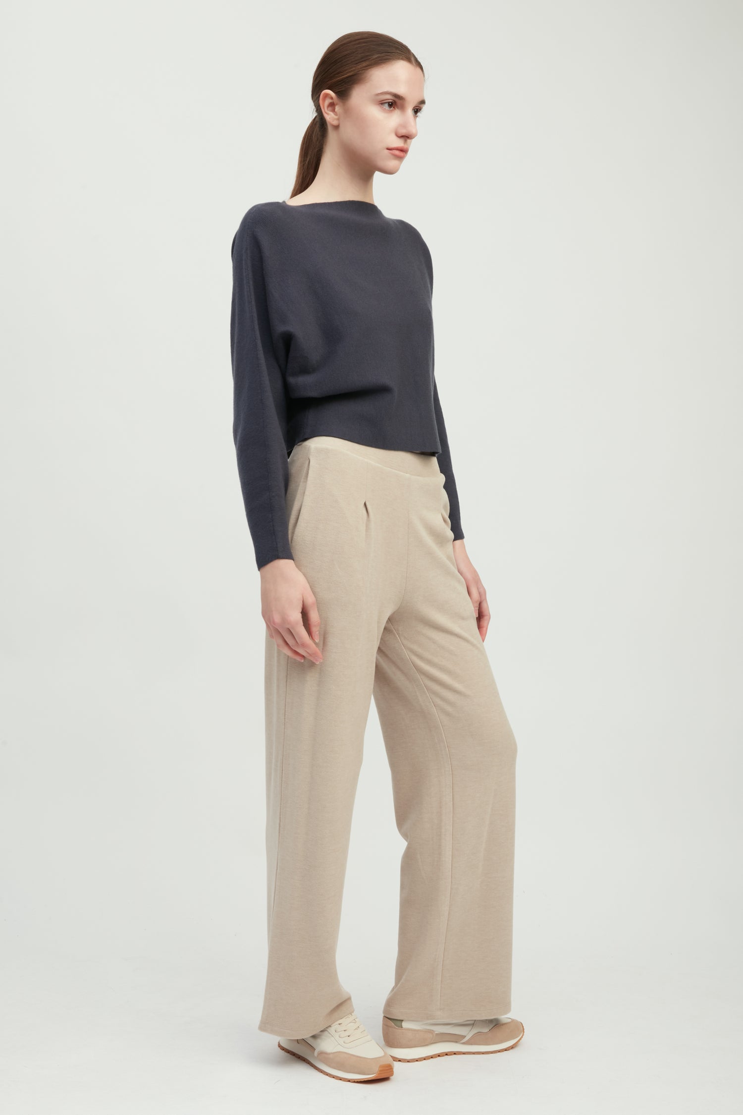 Boatneck Clean Hem Sweater