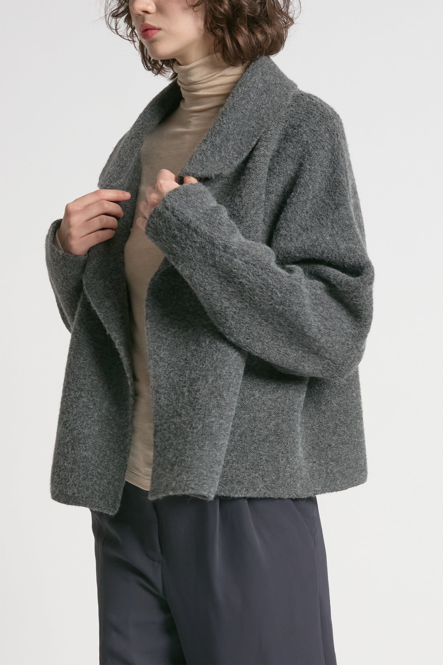 Flap Collar Crop Cardigan