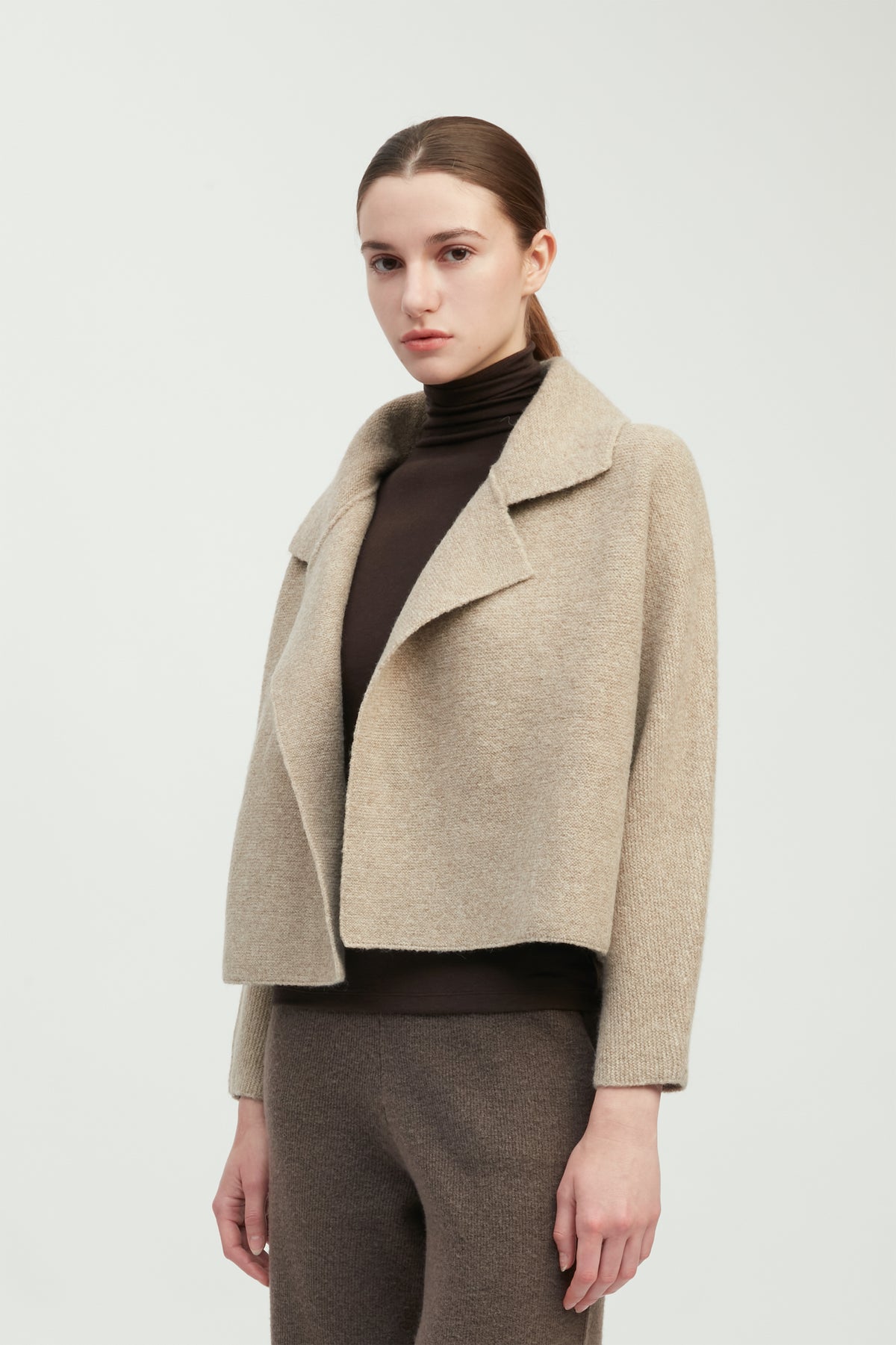 Flap Collar Crop Cardigan