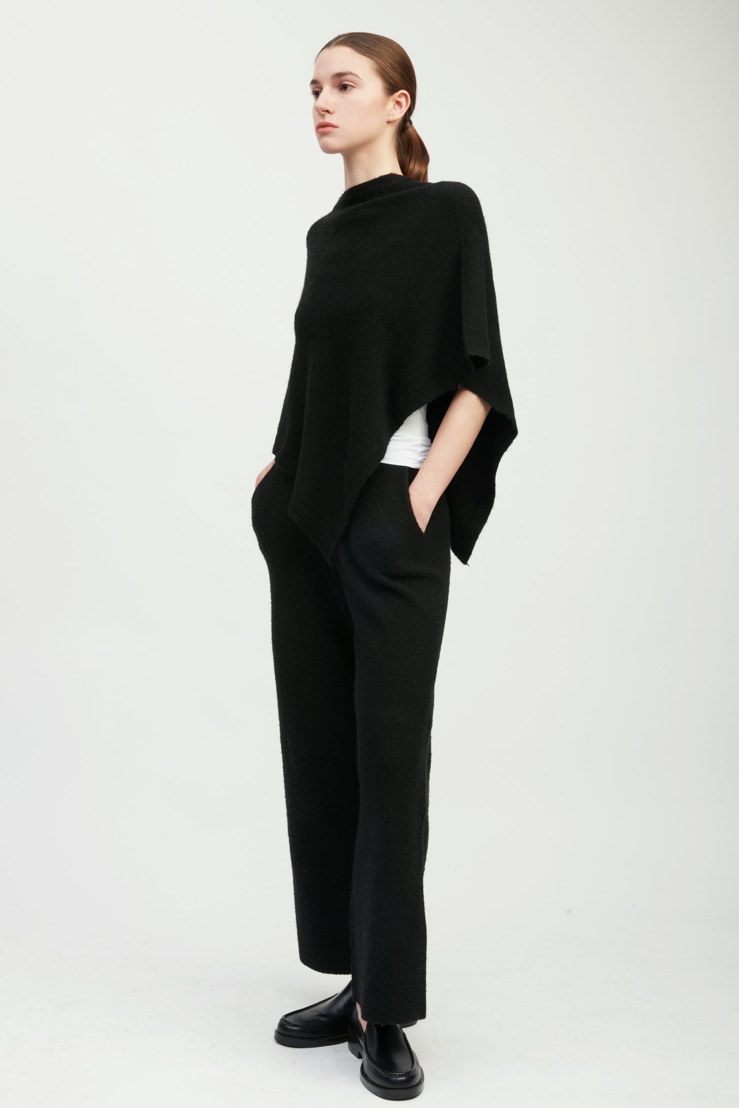 Elure Crew Neck Poncho