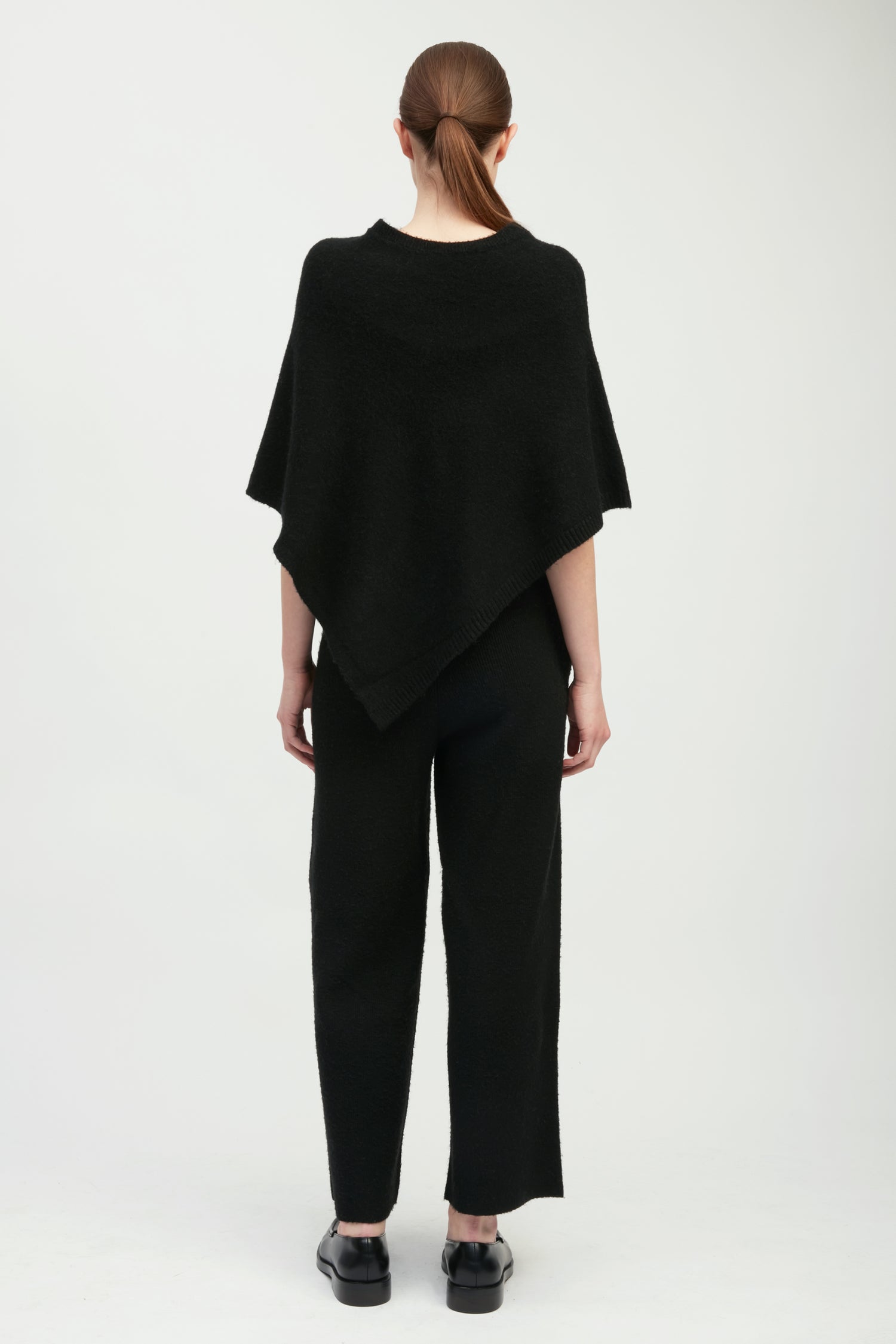 Elure Crew Neck Poncho