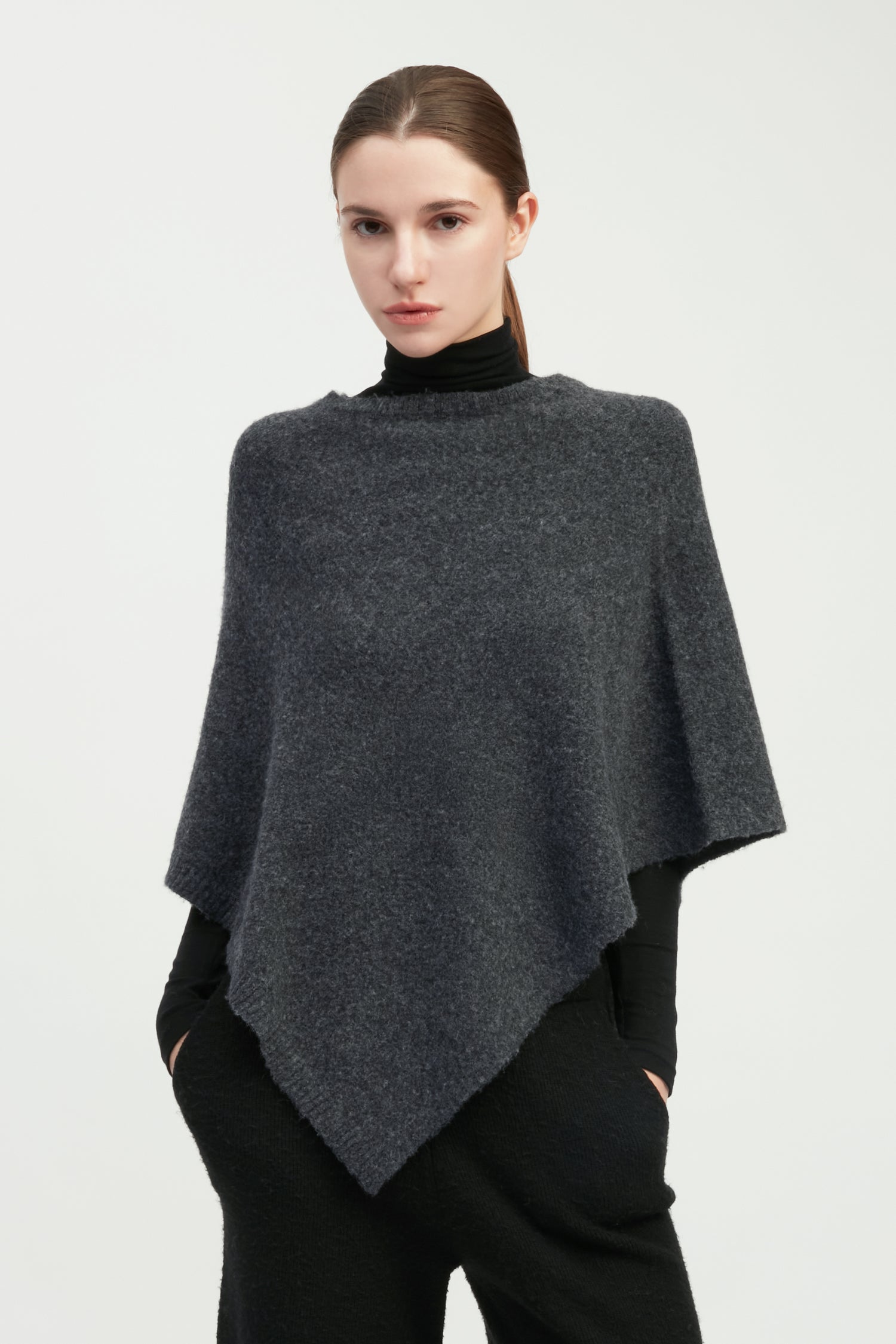 Elure Crew Neck Poncho