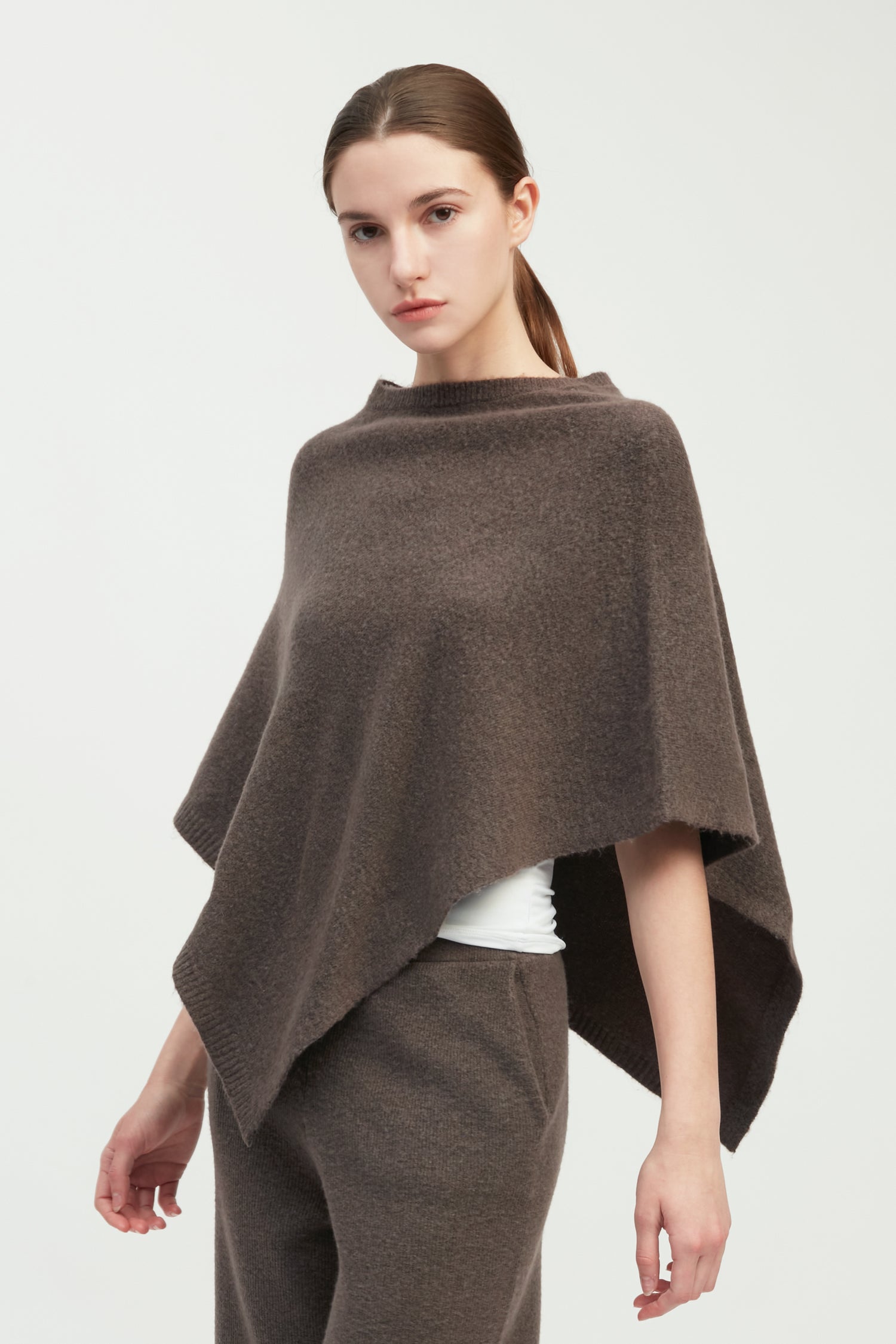 Elure Crew Neck Poncho