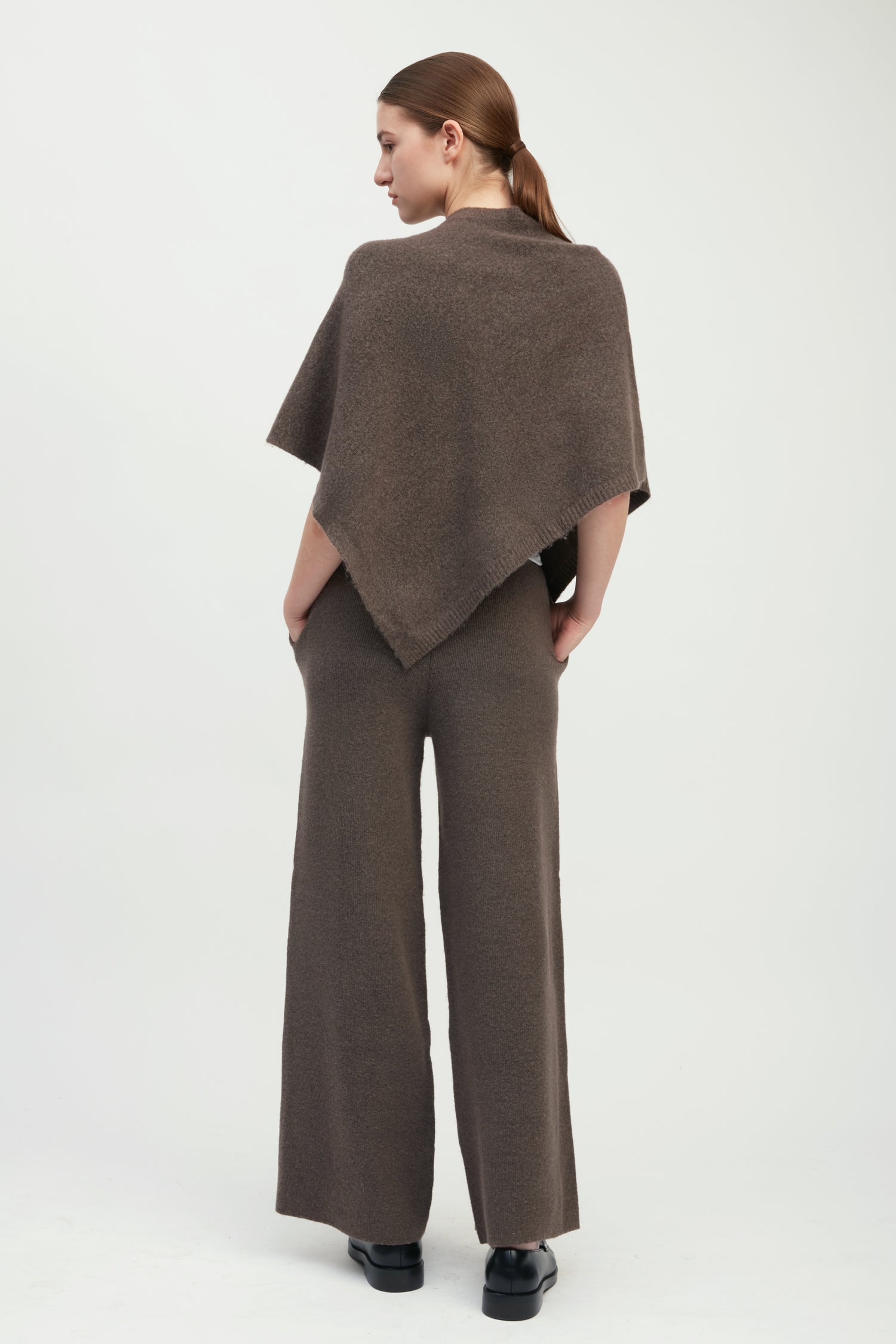 Elure Crew Neck Poncho