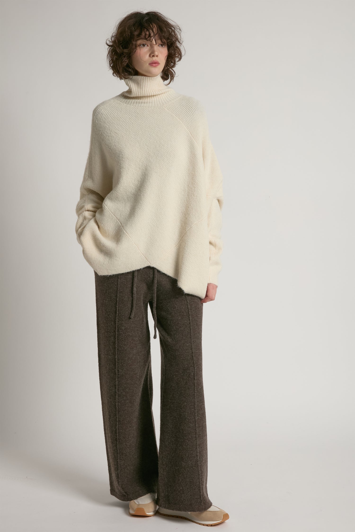Notch Knit Pullover