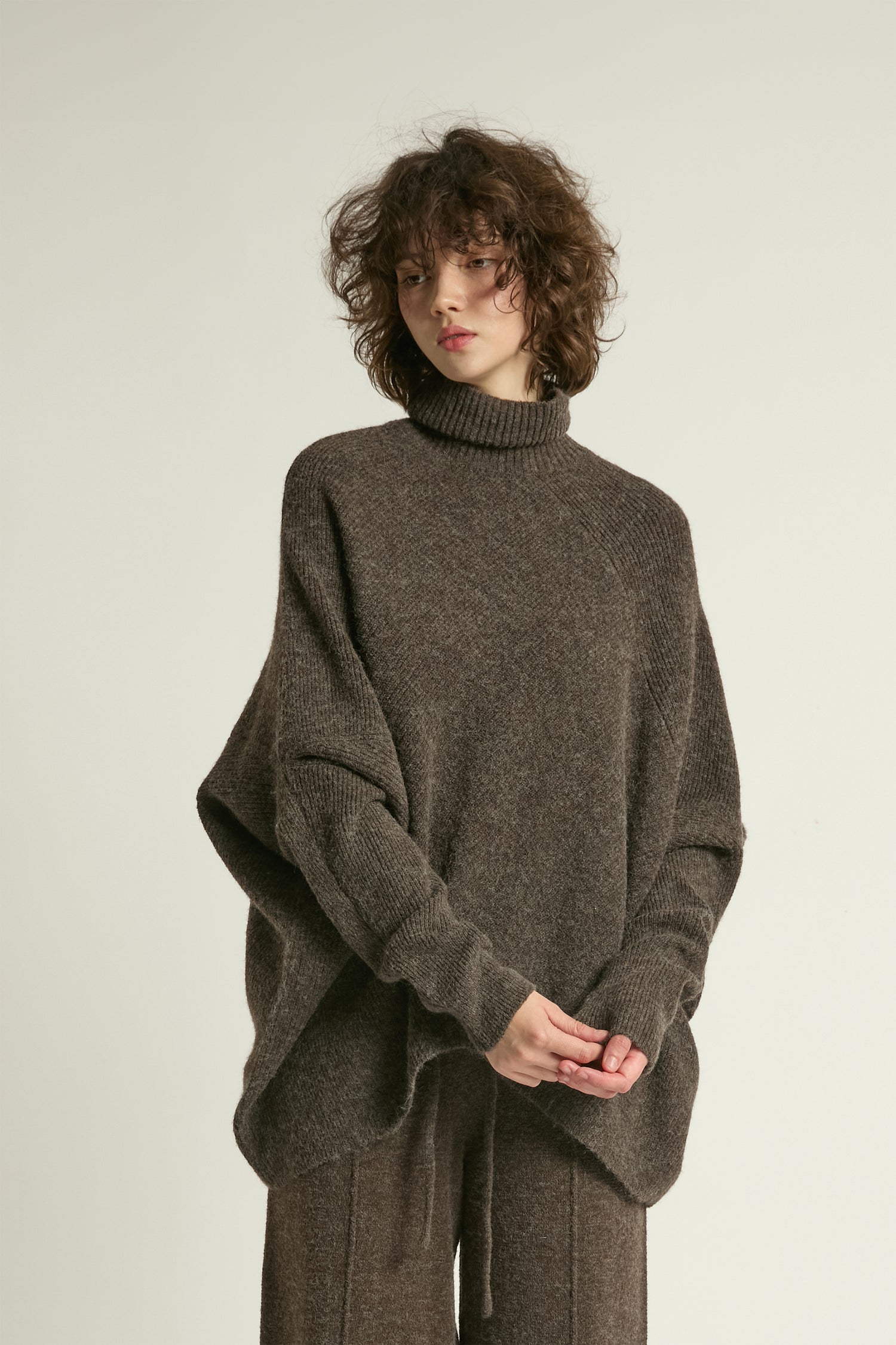 Notch Knit Pullover