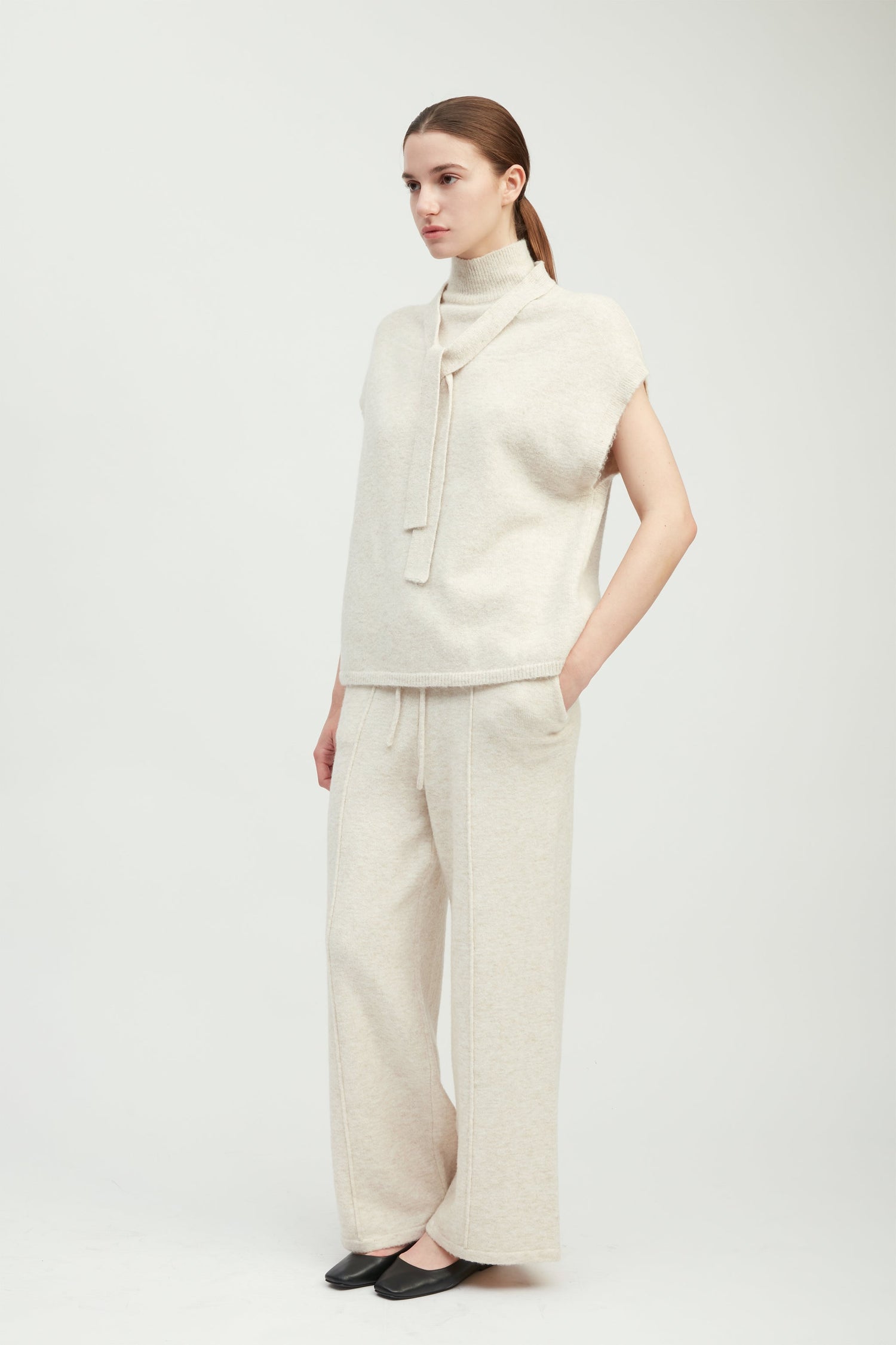 Dual-Way Tie Knit Top