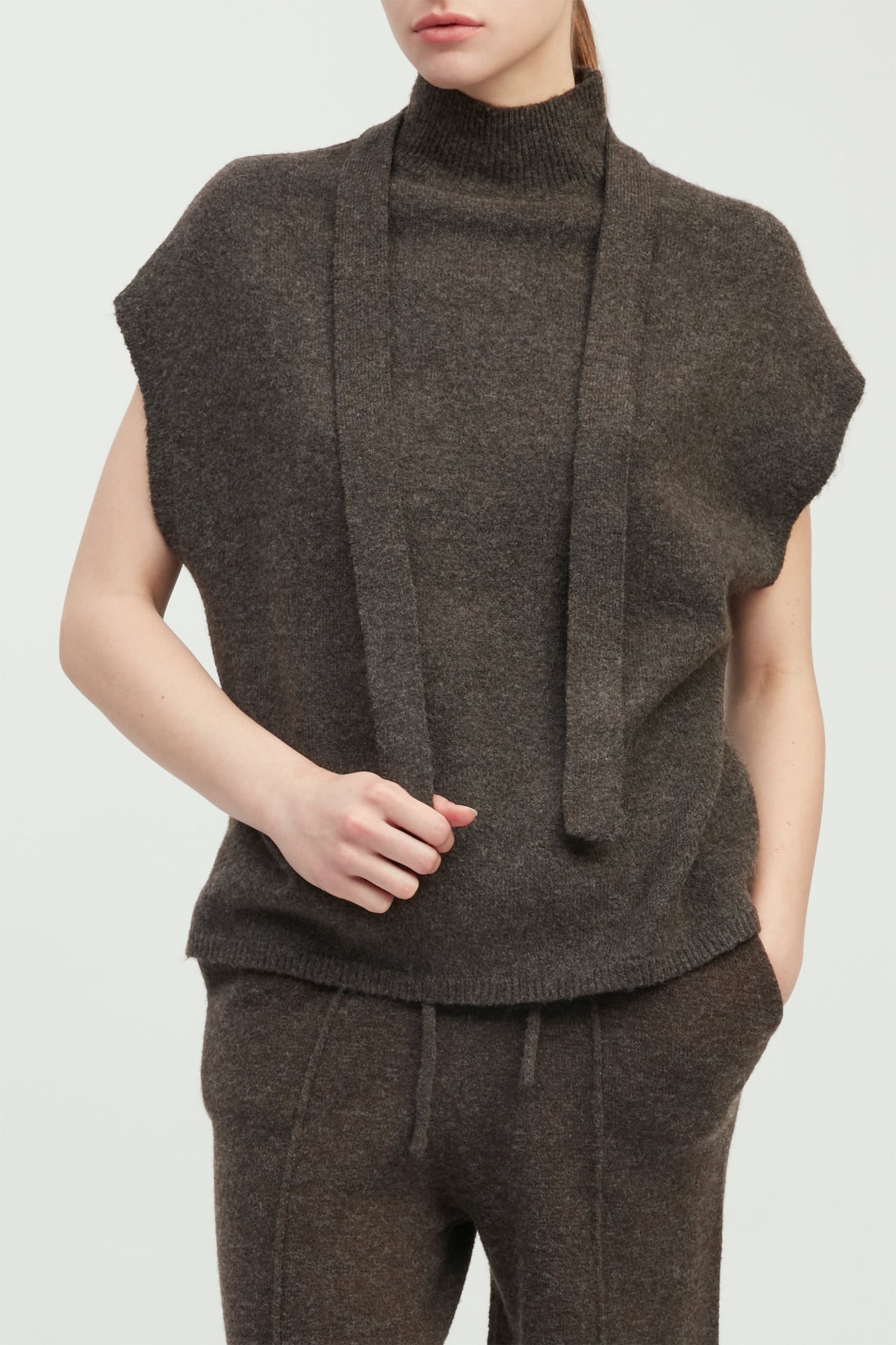 Dual-Way Tie Knit Top