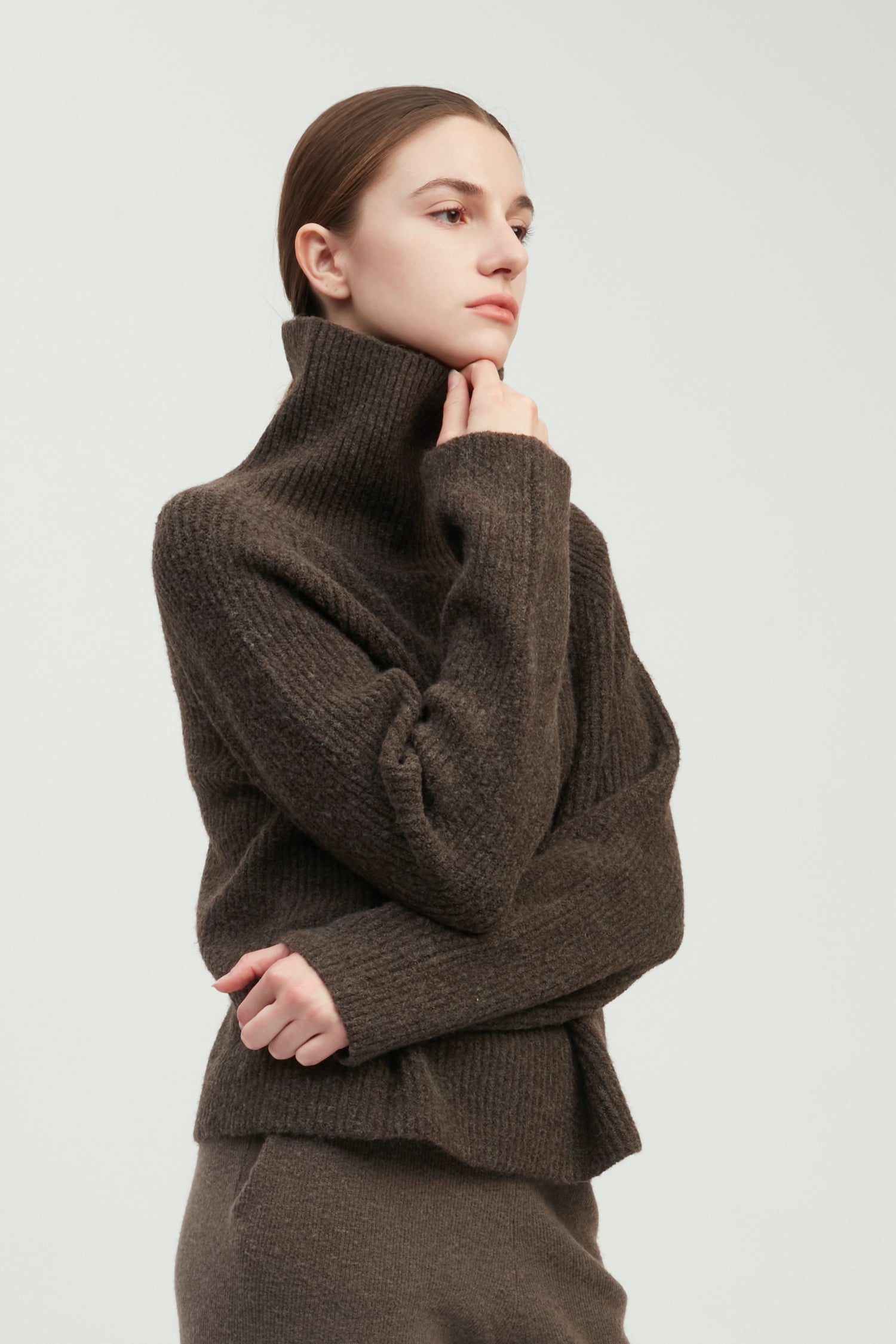 Funnel Neck Rib Knit Pullover