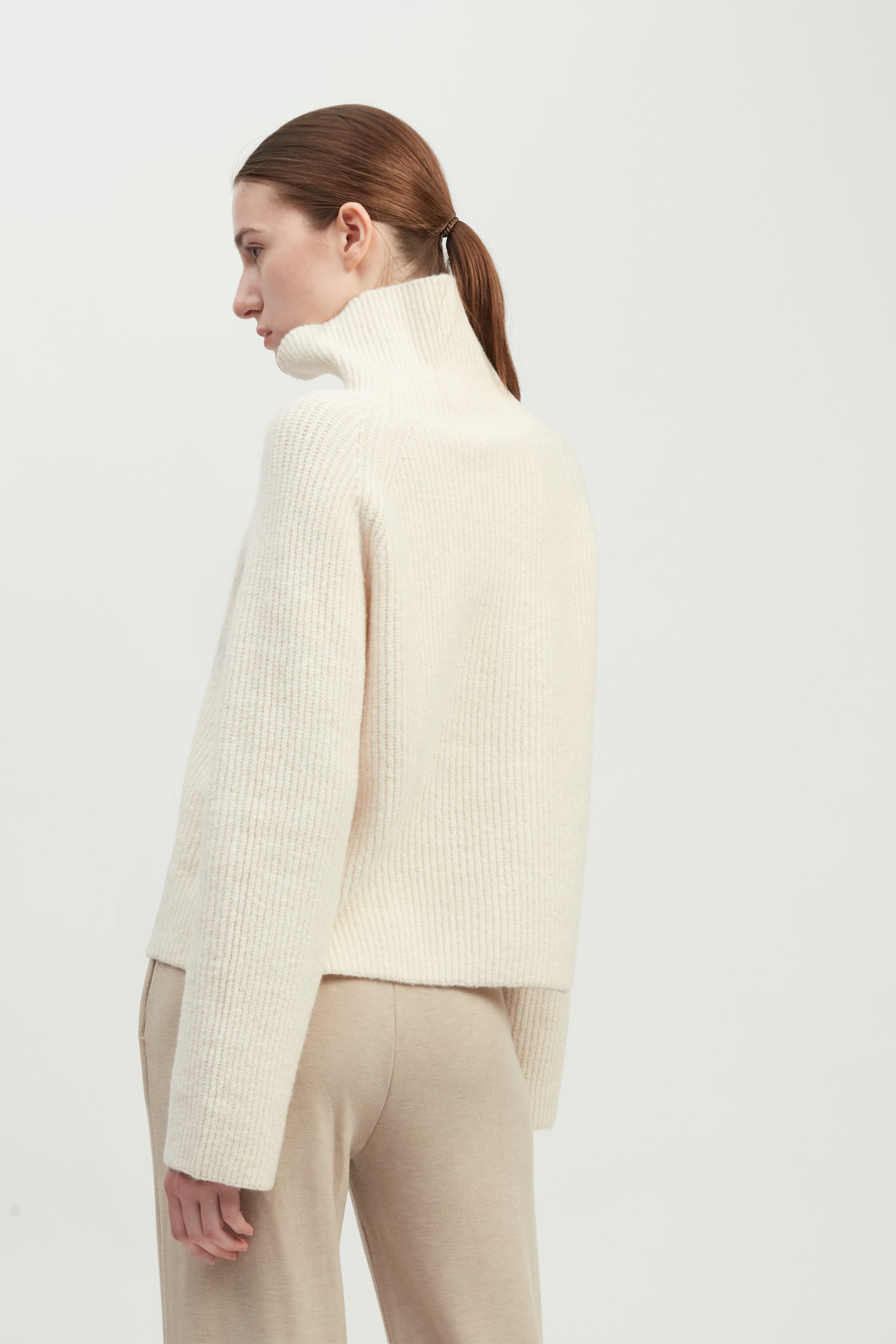 Funnel Neck Rib Knit Pullover