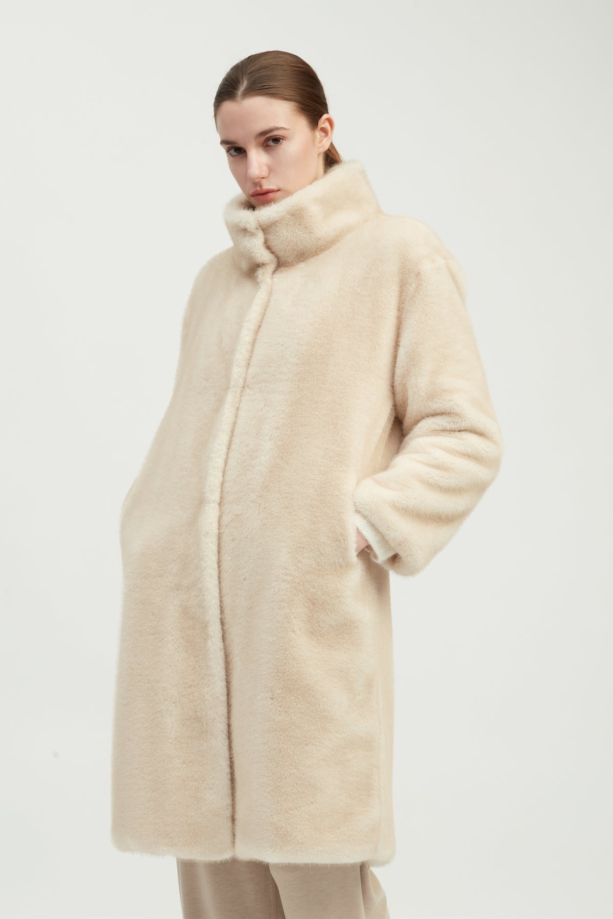 Éste Shearling Coat