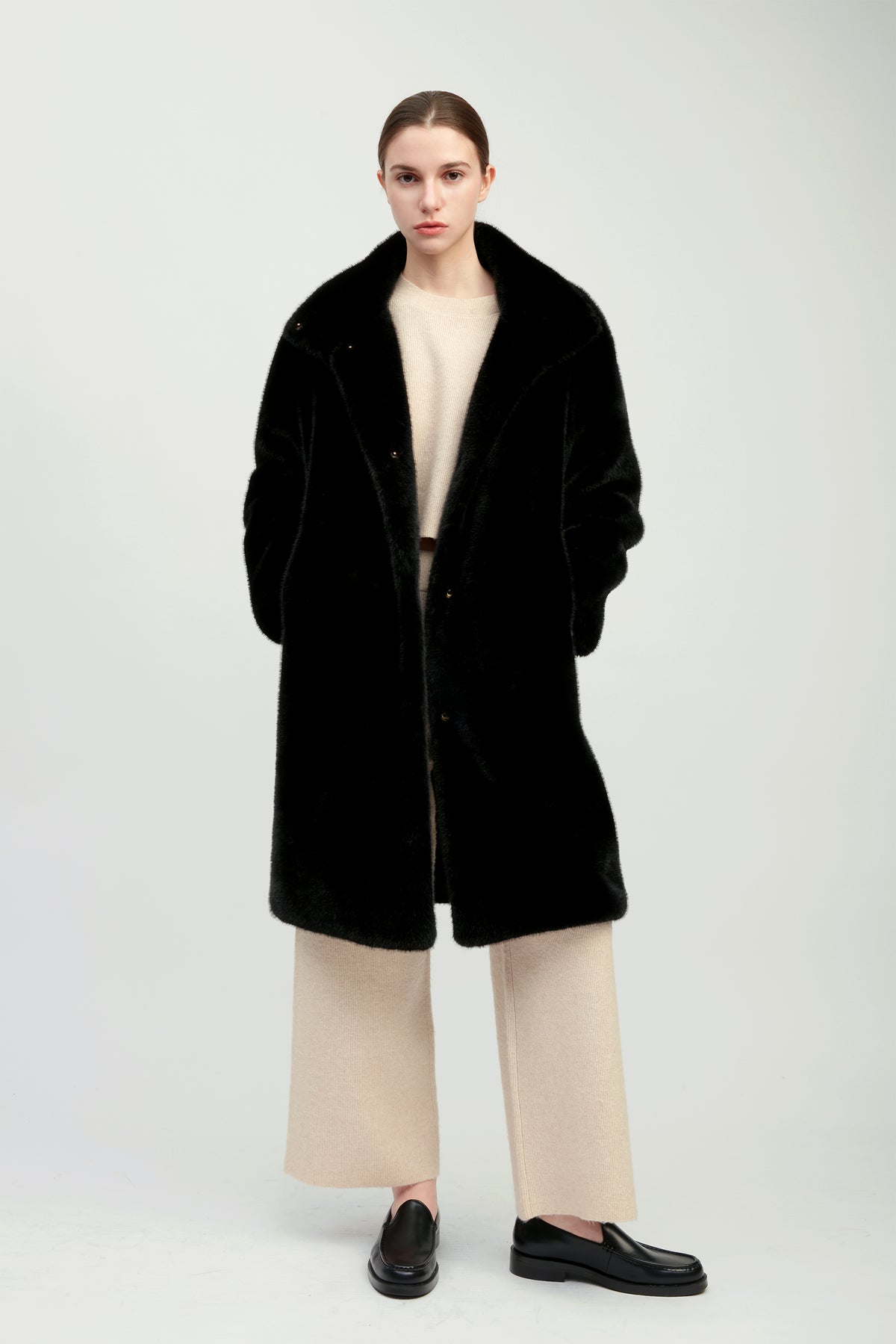 Éste Shearling Coat