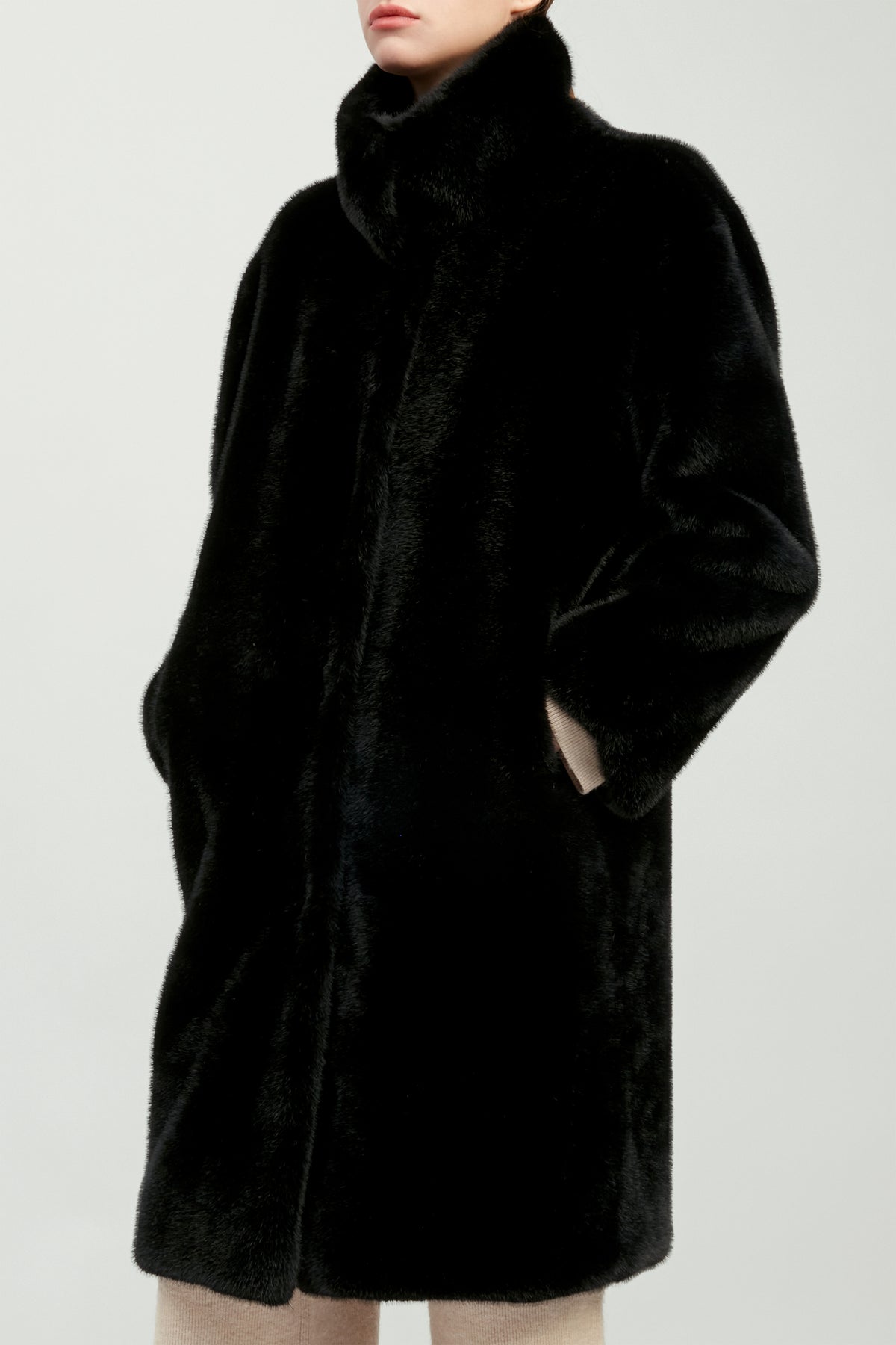 Éste Shearling Coat