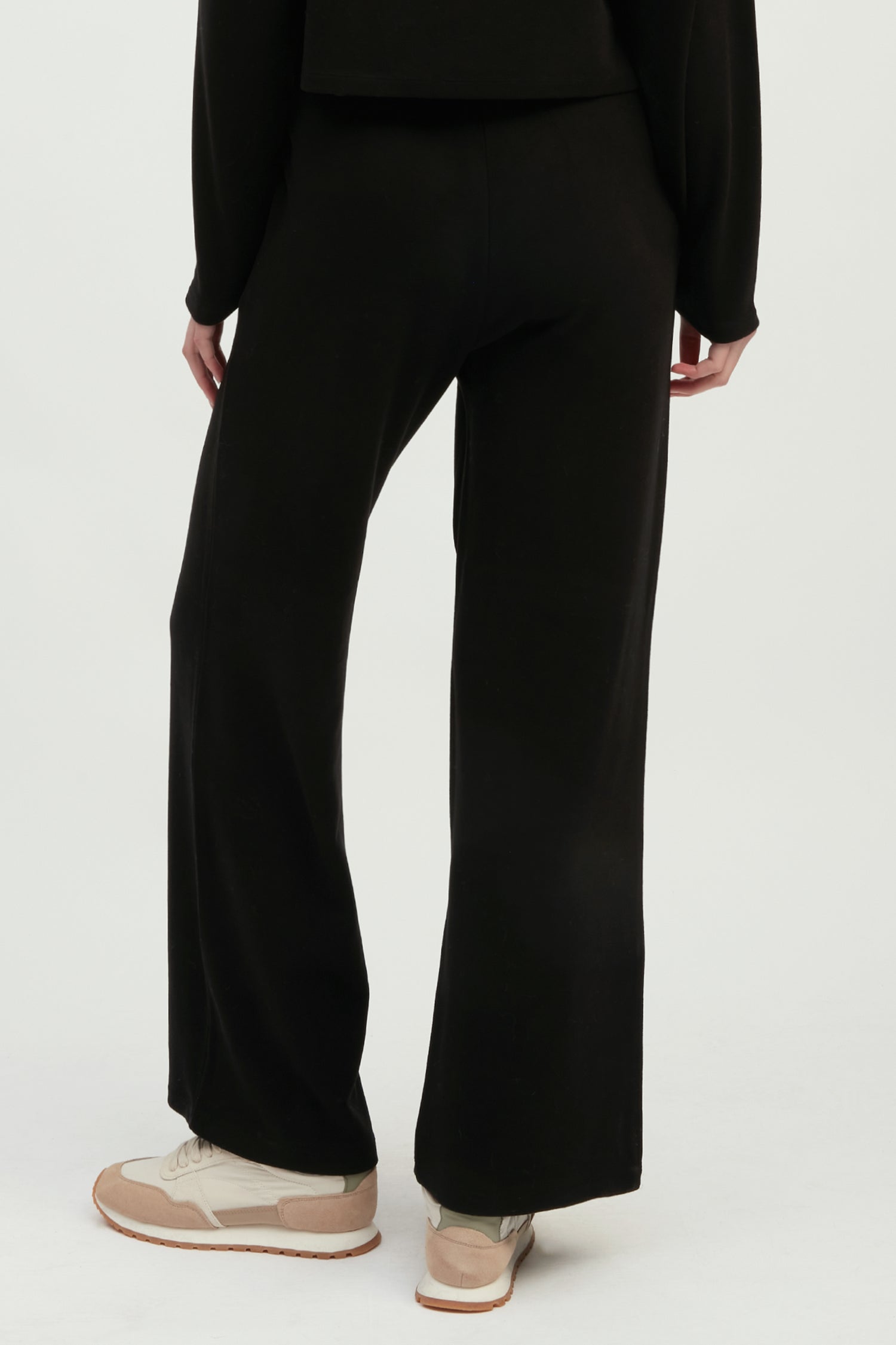Effortless Wide Leg Pants