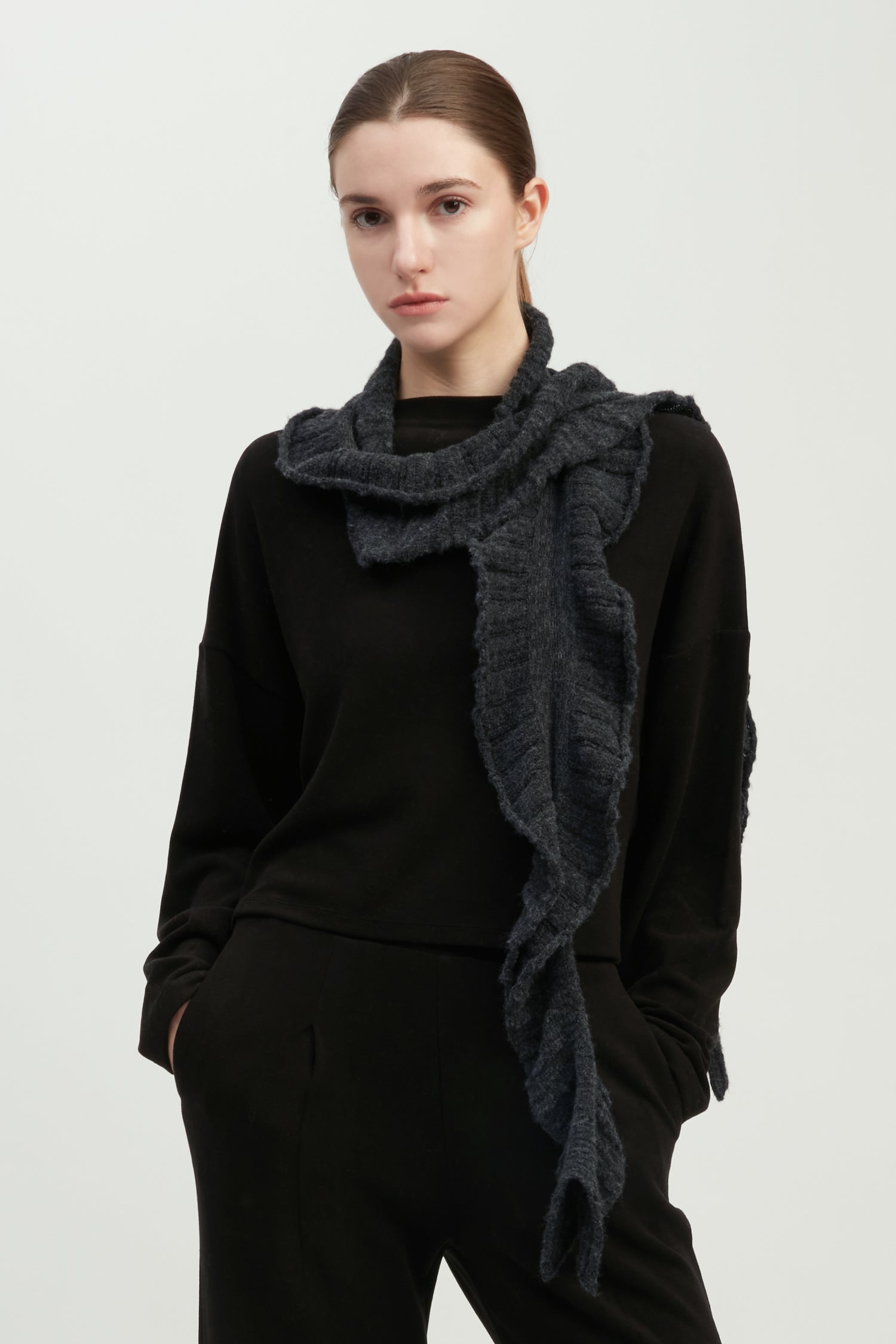 Ruffle Edge Wave Scarf